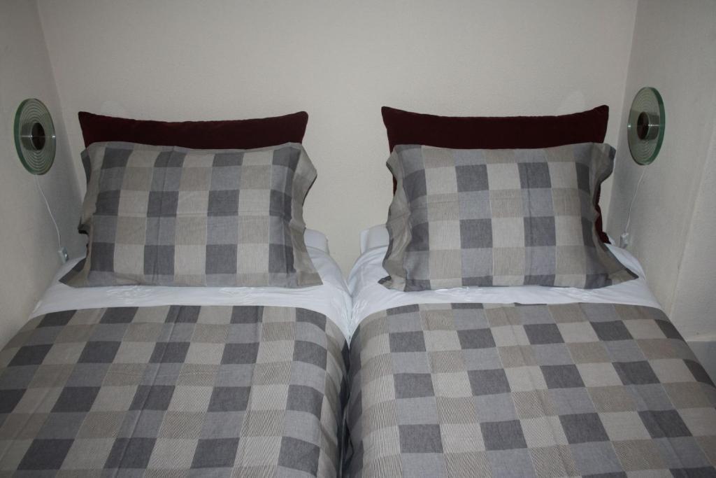 Residencia Pedra Antiga Hotel Porto Room photo
